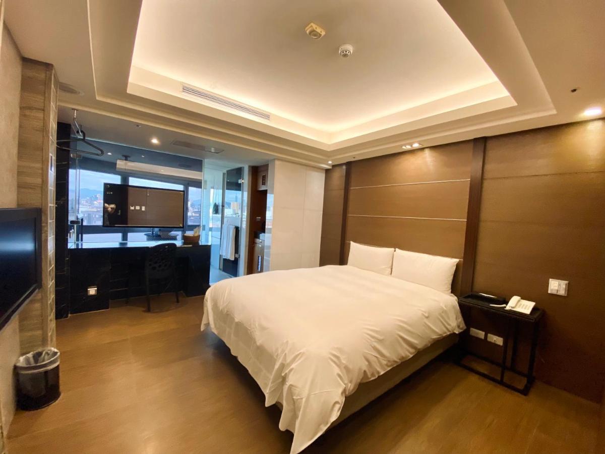 Burgary Hotel Taipei Extérieur photo