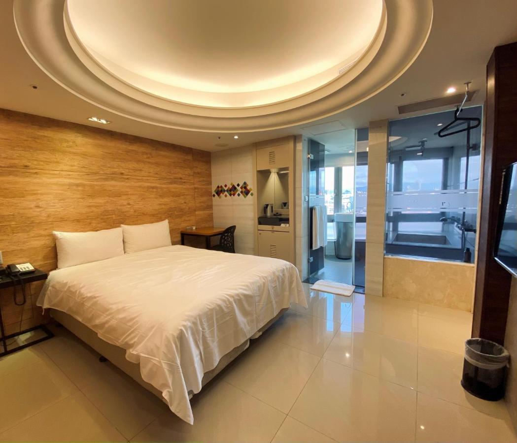 Burgary Hotel Taipei Extérieur photo